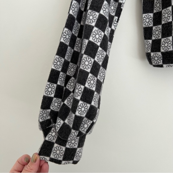 Belle du Jour Floral Checkered Lounge Set Juniors’ Size Large - Picture 4 of 9